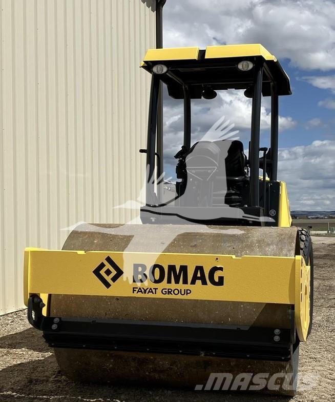 Bomag BW177D-5 مداحل أحادية الأسطوانة