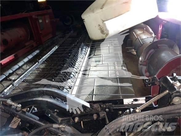 Case IH 2015 رؤوس الحصادات الدراسات