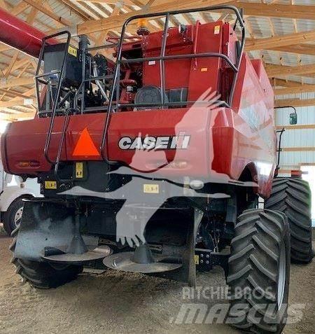 Case IH 7130 حصادات