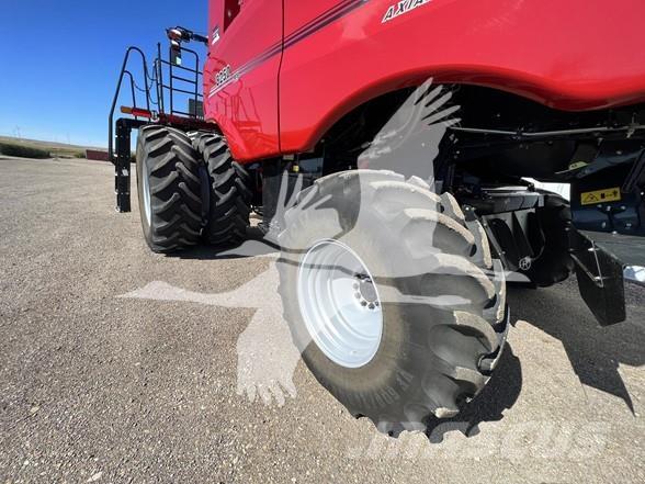 Case IH 8250 حصادات