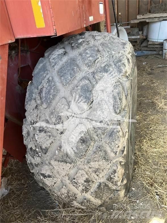 Case IH 8580 محزمات مربعة