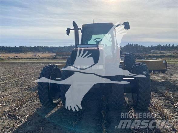 Case IH MX270 الجرارات