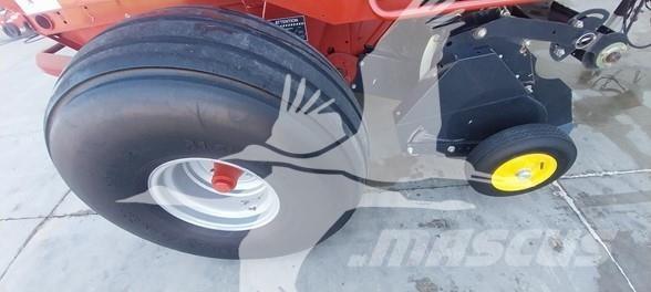 Case IH RB564 محزمات مستديرة