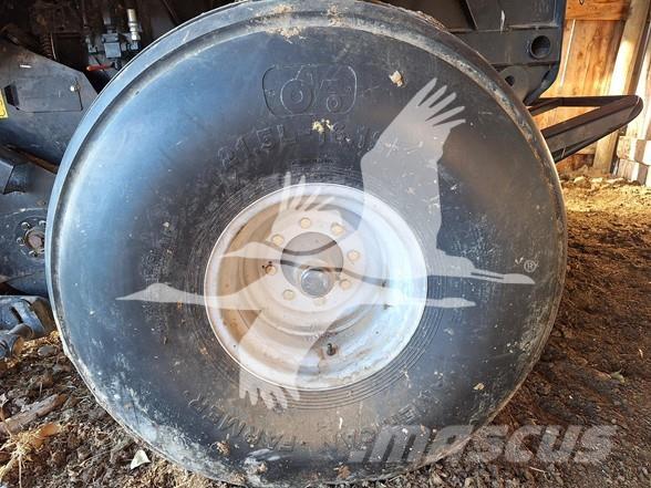 Case IH RB565 محزمات مستديرة