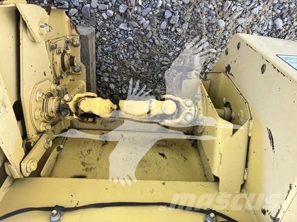 Ford 9030 الجرارات