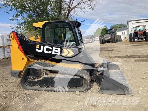 JCB 3TS-8T لوادر انزلاقية التوجيه