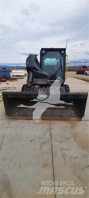 JCB 3TS-8W لوادر انزلاقية التوجيه
