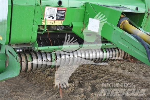 John Deere 567 محزمات مستديرة