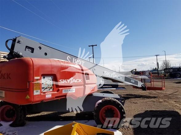 SkyJack SJ82T رافعات سلة تلسكوبية