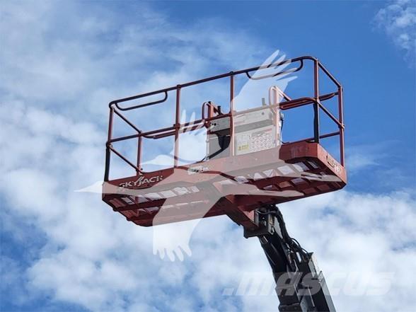 SkyJack SJ82T رافعات سلة تلسكوبية