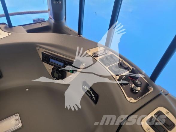 Tigercat 1075C شاحنات