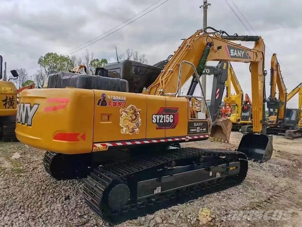 Sany SY215C حفارات زحافة