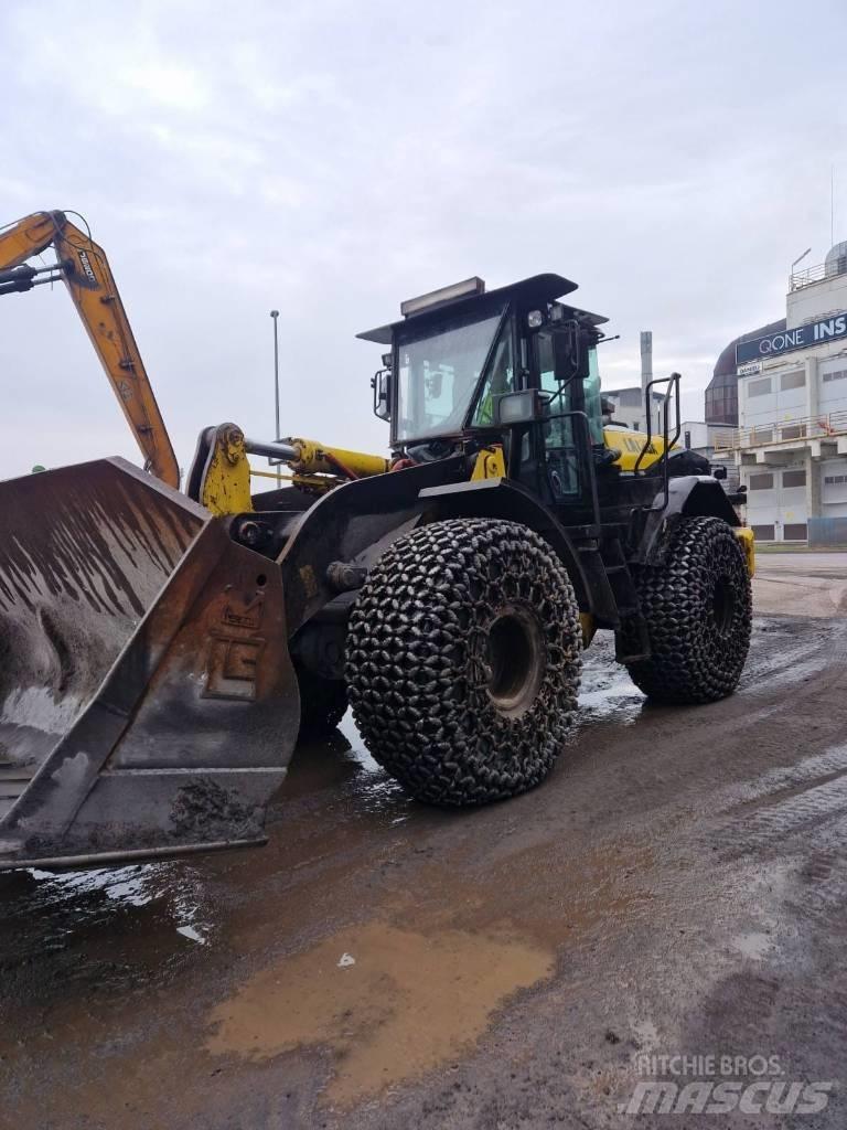 Hitachi ZW250-6 لوادر بعجل