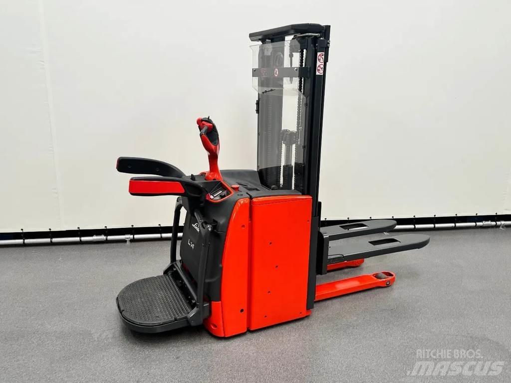 Linde L 14 AP معدات التكديس الجوالة