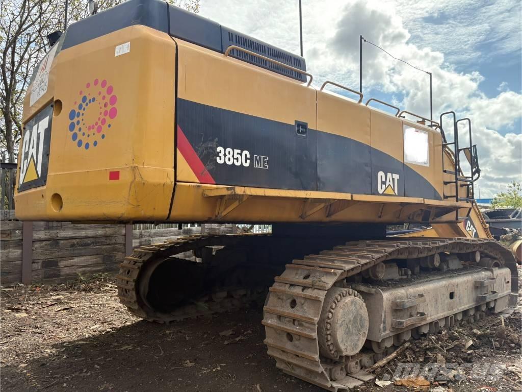 CAT 385 C حفارات زحافة
