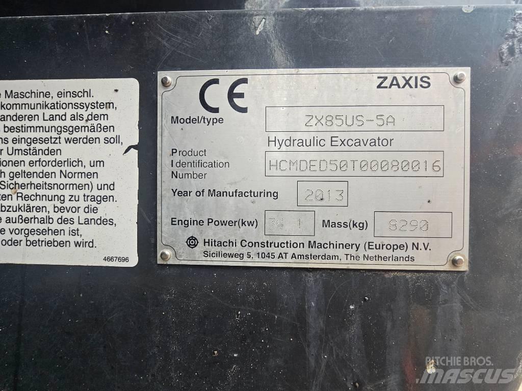 Hitachi ZX 85 US-5 A حفارات وسط 7 طن - 12 طن