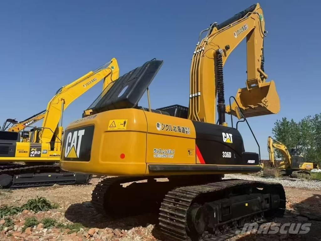 CAT 336 D L حفارات زحافة