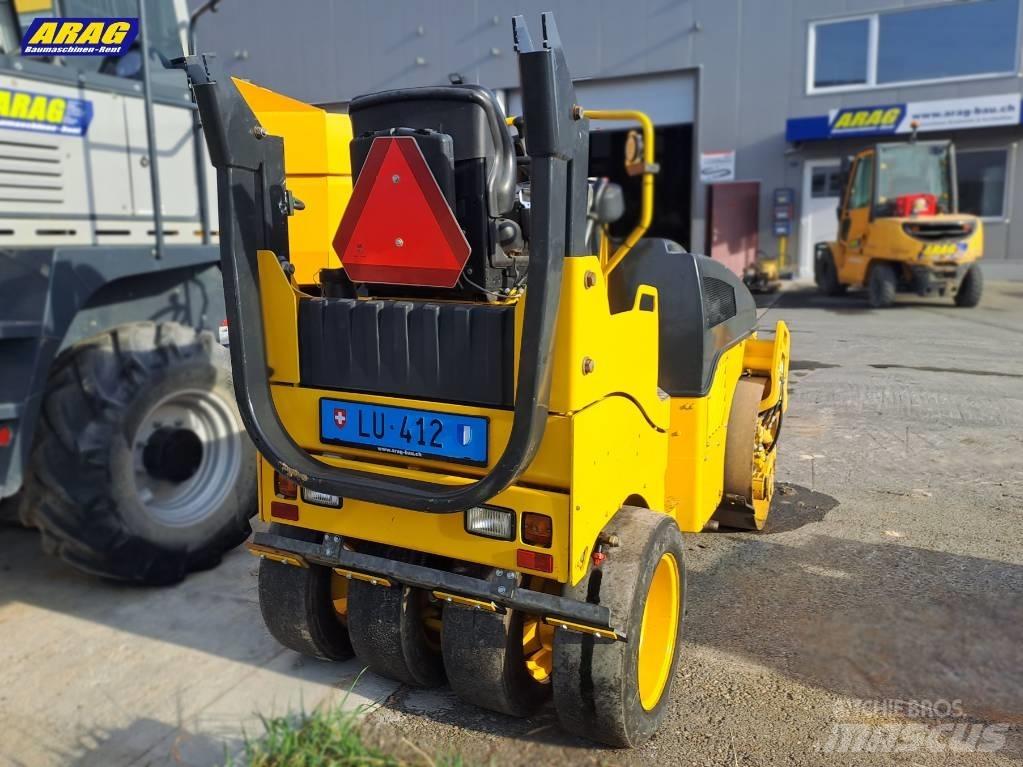 Bomag BW 120 AC-4 مداحل ثنائية الاسطوانة
