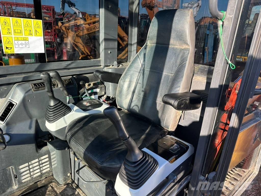 Komatsu PC 56-7 حفارات صغيرة أقل من 7 طن (حفارات صغيرة)