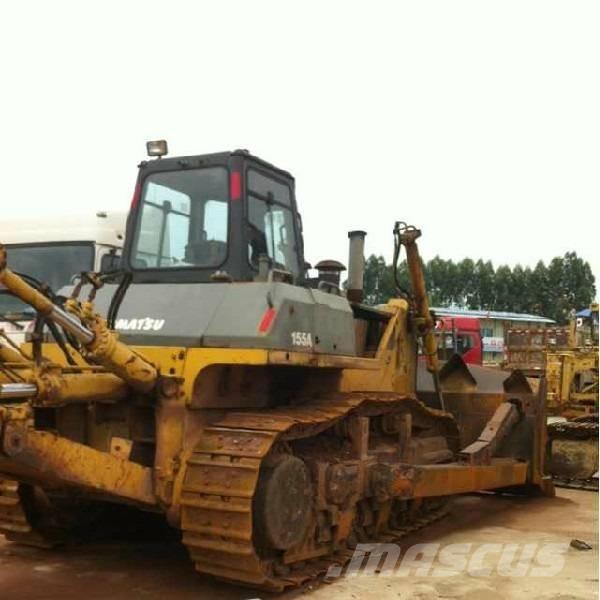 Komatsu D 155 A-3 بلدوزرات مجنزرة