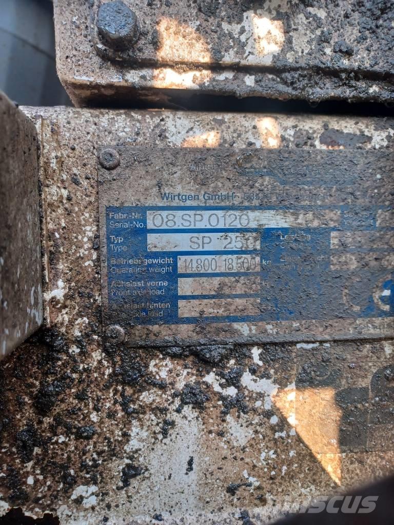 Wirtgen SP250 قالب مؤقت