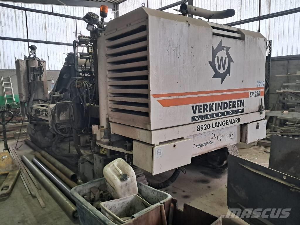 Wirtgen SP250 قالب مؤقت