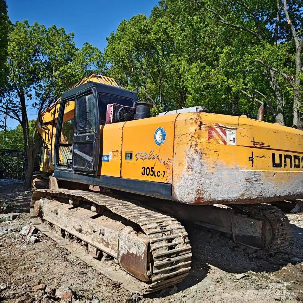 Hyundai Robex 305-7 حفارات زحافة