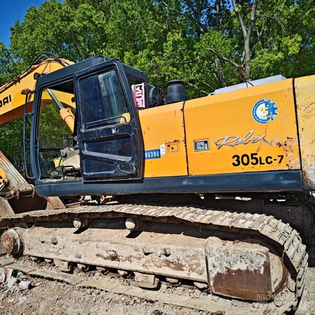Hyundai Robex 305-7 حفارات زحافة