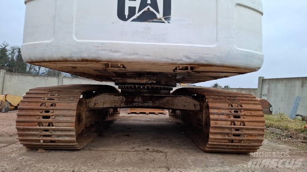 CAT 329 D LN حفارات زحافة
