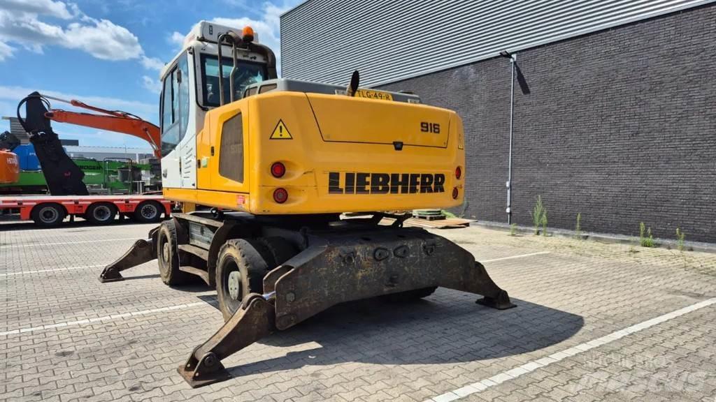 Liebherr 916 مناولات المخلفات / مناولات صناعية