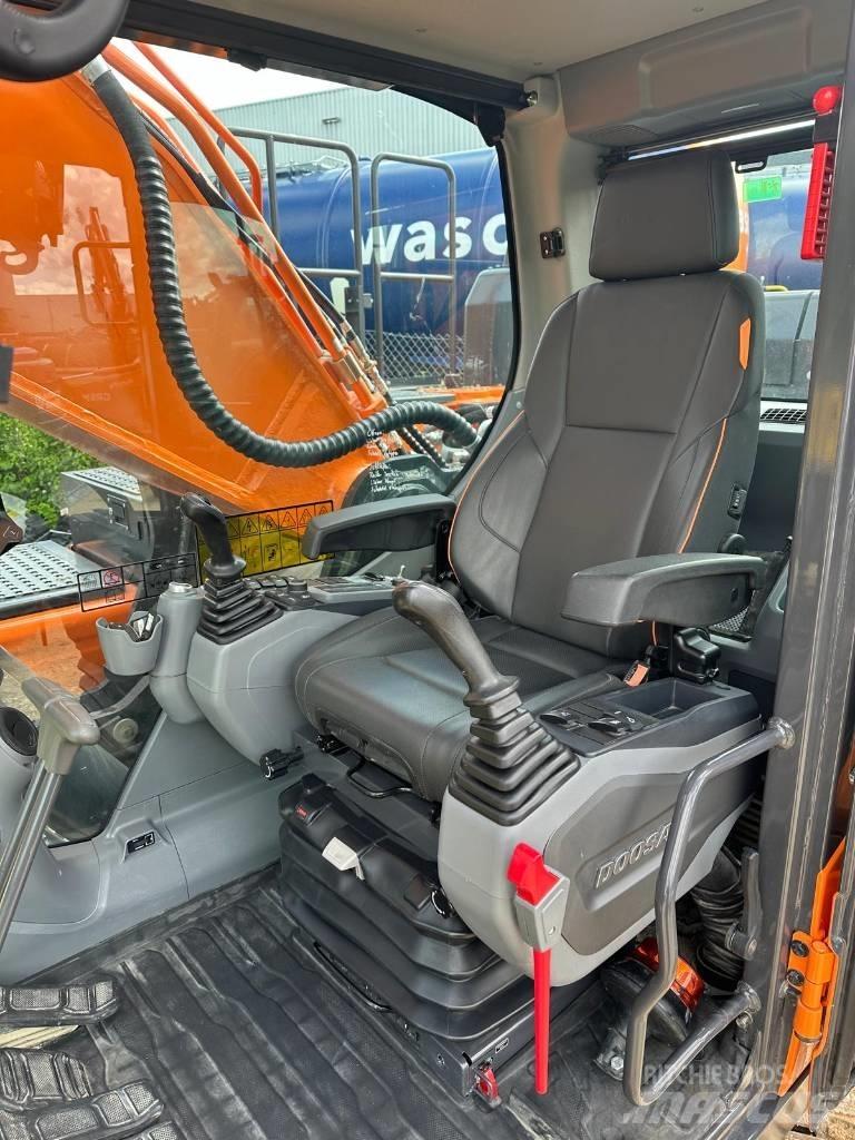Doosan DX 350 NLC-7 حفارات زحافة