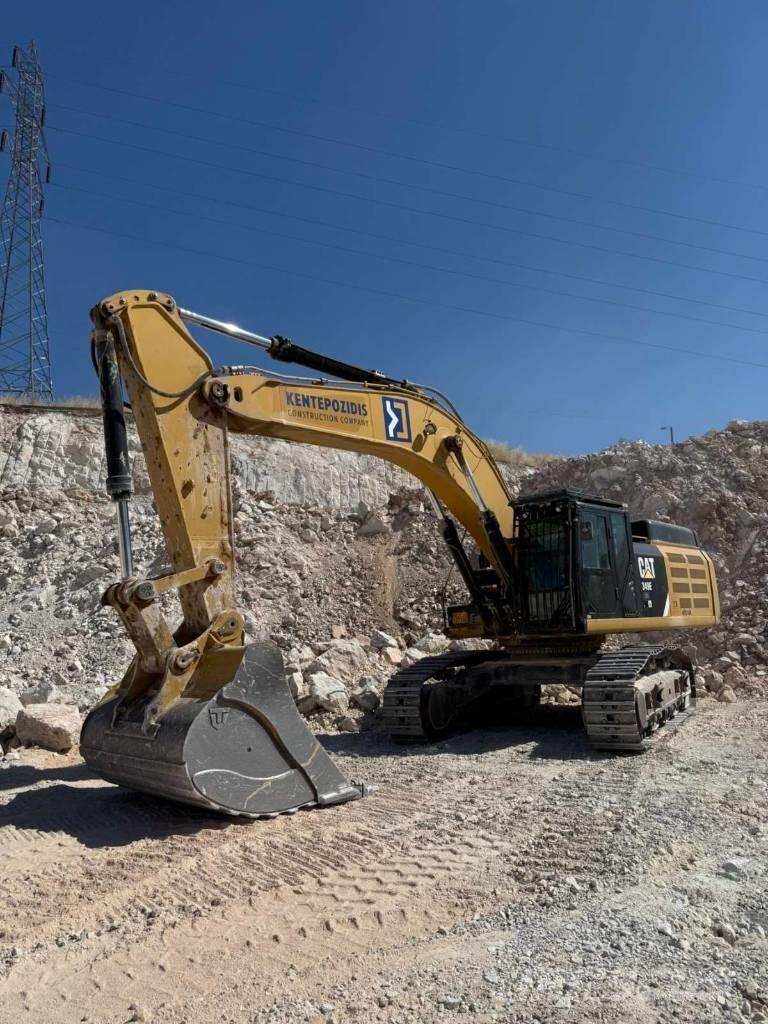 CAT 349 E حفارات زحافة