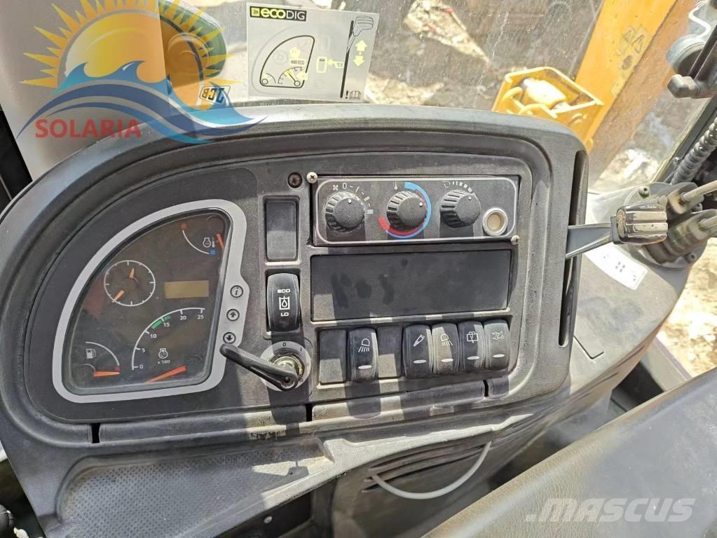 JCB 3 CX لوادر ذات جرافات عكسية