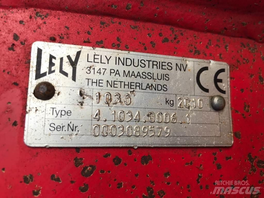 Lely LOTUS 770 مكابس وميبسات التبن