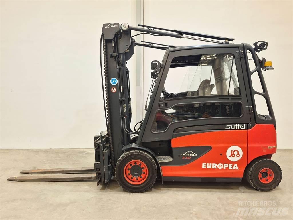 Linde E50HL 01 600 شاحنات ذات رافعات شوكية تعمل بالكهرباء