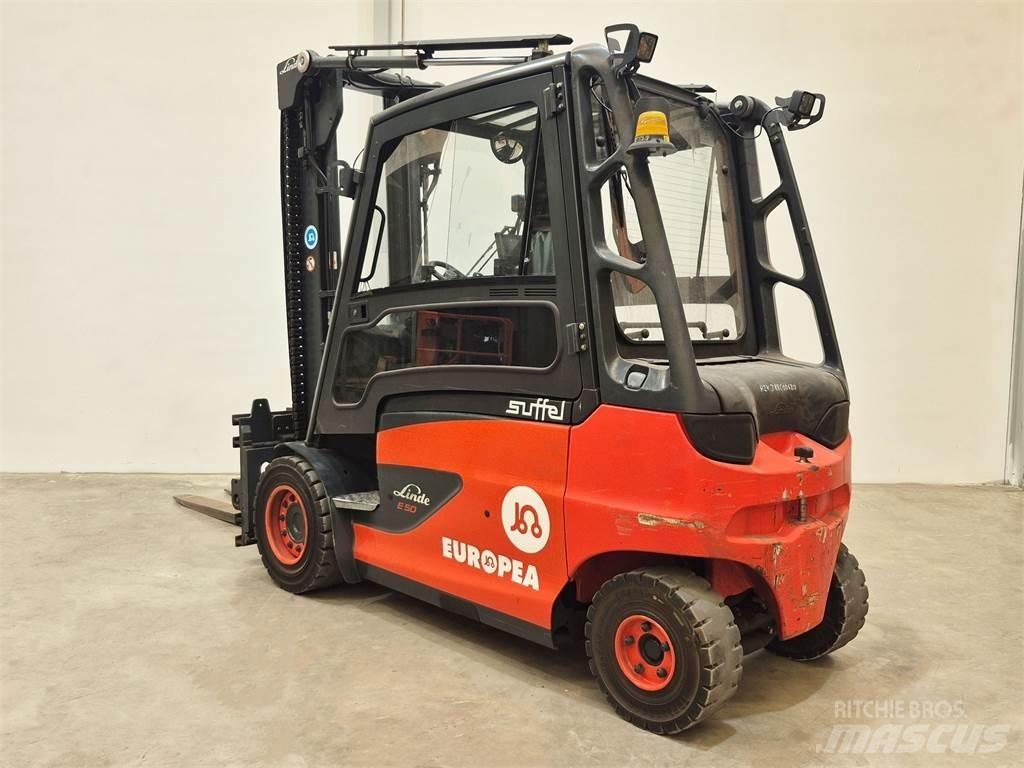 Linde E50HL 01 600 شاحنات ذات رافعات شوكية تعمل بالكهرباء