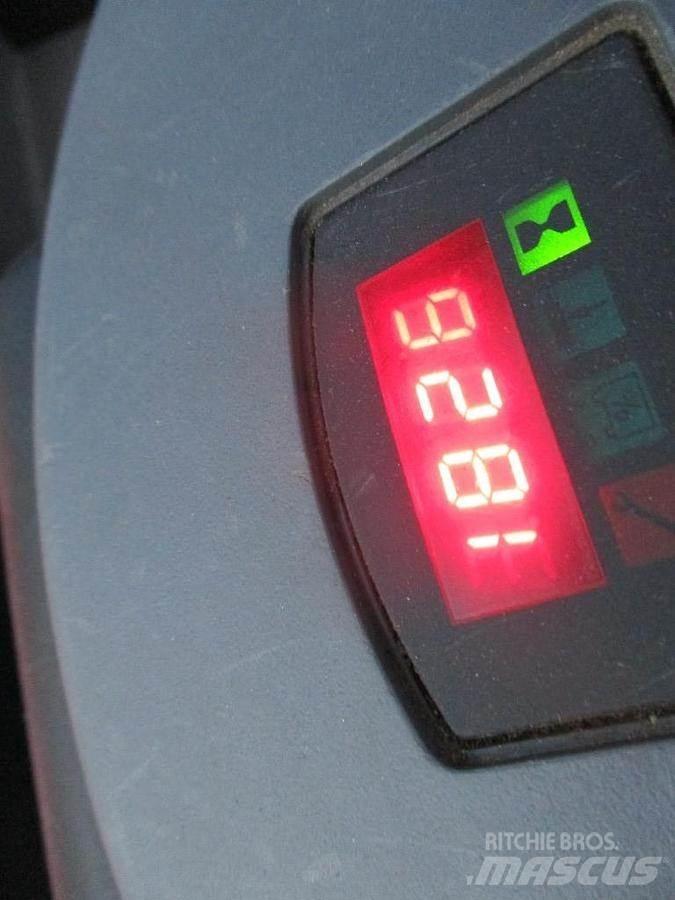 BT OME 100N معدات الرفع عالي المستوى