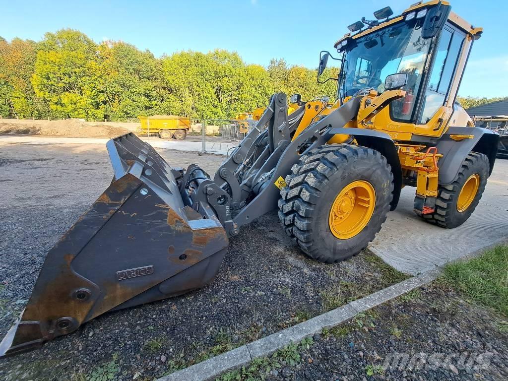 Volvo L 60 H لوادر بعجل