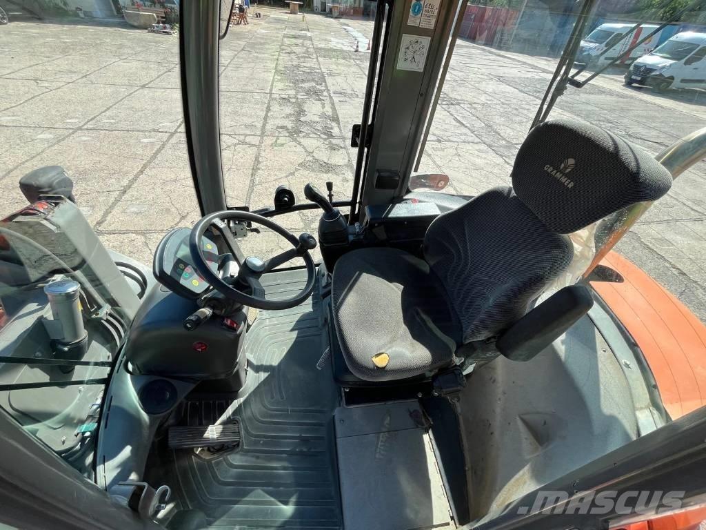 Atlas AR 85E لوادر بعجل