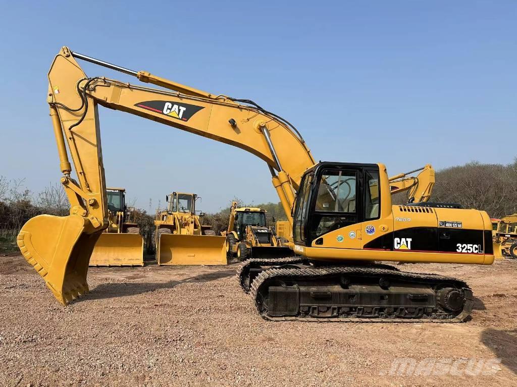 CAT 325 CL حفارات زحافة