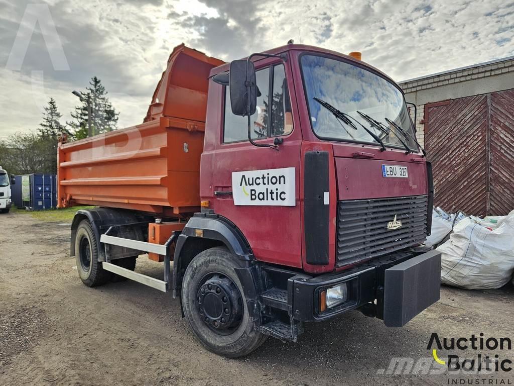 MAZ 555131 شاحنات قلابة