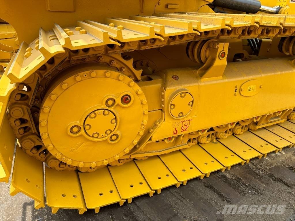 Shantui DH 13 بلدوزرات مجنزرة