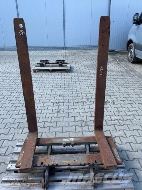 Volvo USED FORKS شوكات