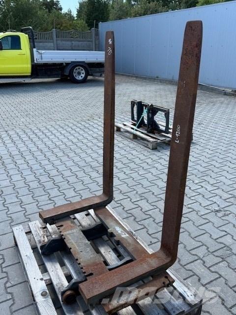Volvo USED FORKS شوكات