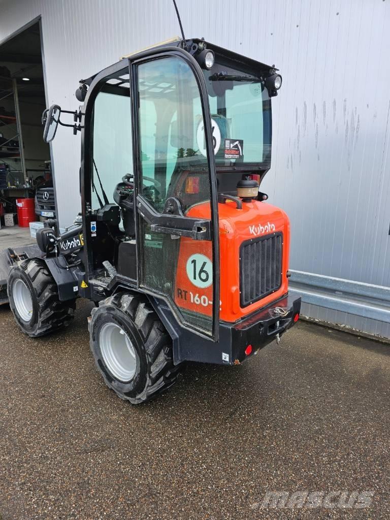 Kubota RT160-2 لوادر بعجل