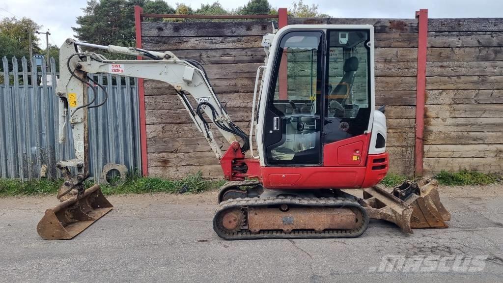 Takeuchi TB 230 حفارات صغيرة أقل من 7 طن (حفارات صغيرة)