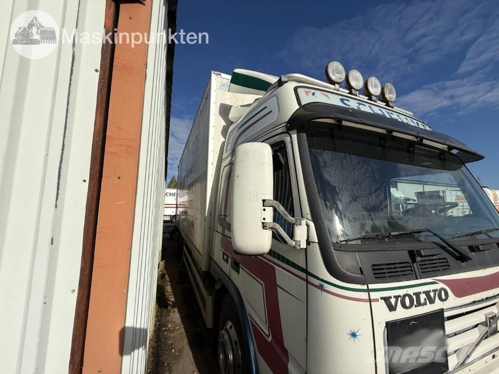 Volvo FM 12 شاحنات ذات هيكل صندوقي