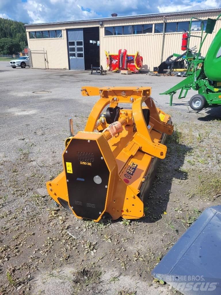 Berti x pro 300 جزازات وأغطية المراعي