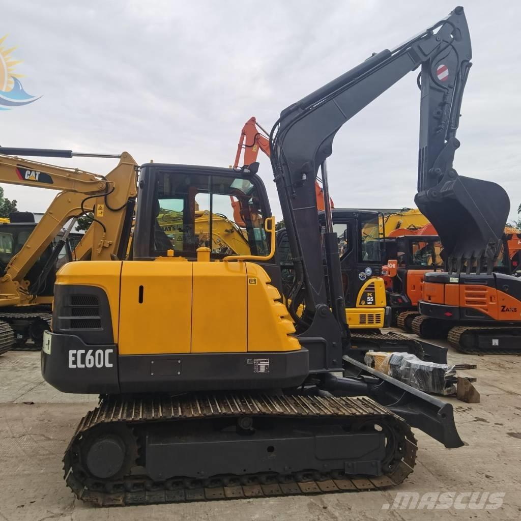 Volvo EC 60 C حفارات زحافة