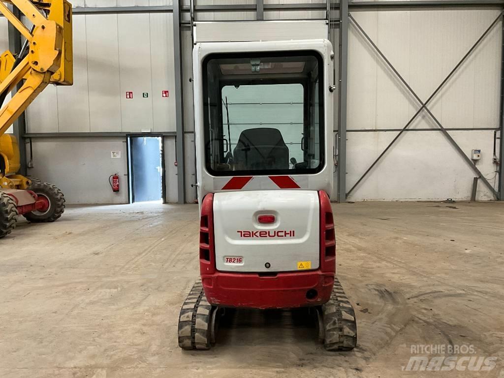 Takeuchi TB 216 حفارات صغيرة أقل من 7 طن (حفارات صغيرة)